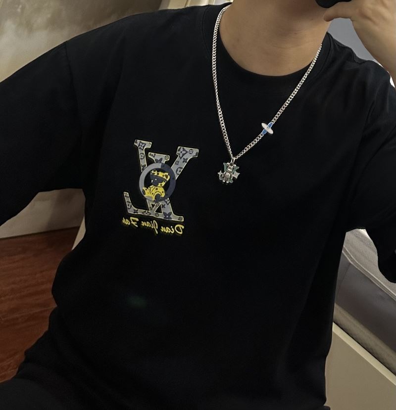 LV Necklaces